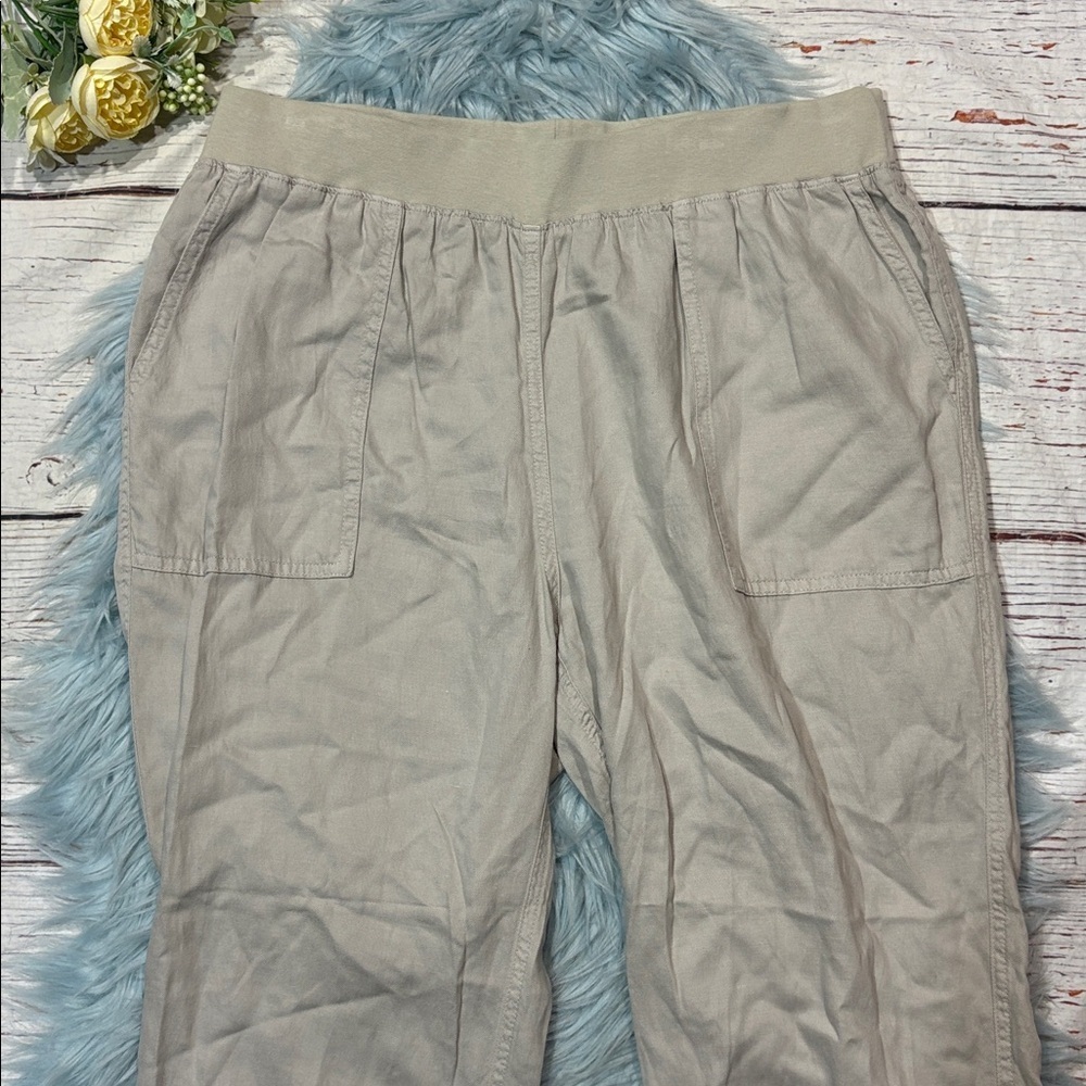 Faherty Linen Blend High Rise Arlie Day Pant In Stone - Picture 6 of 9